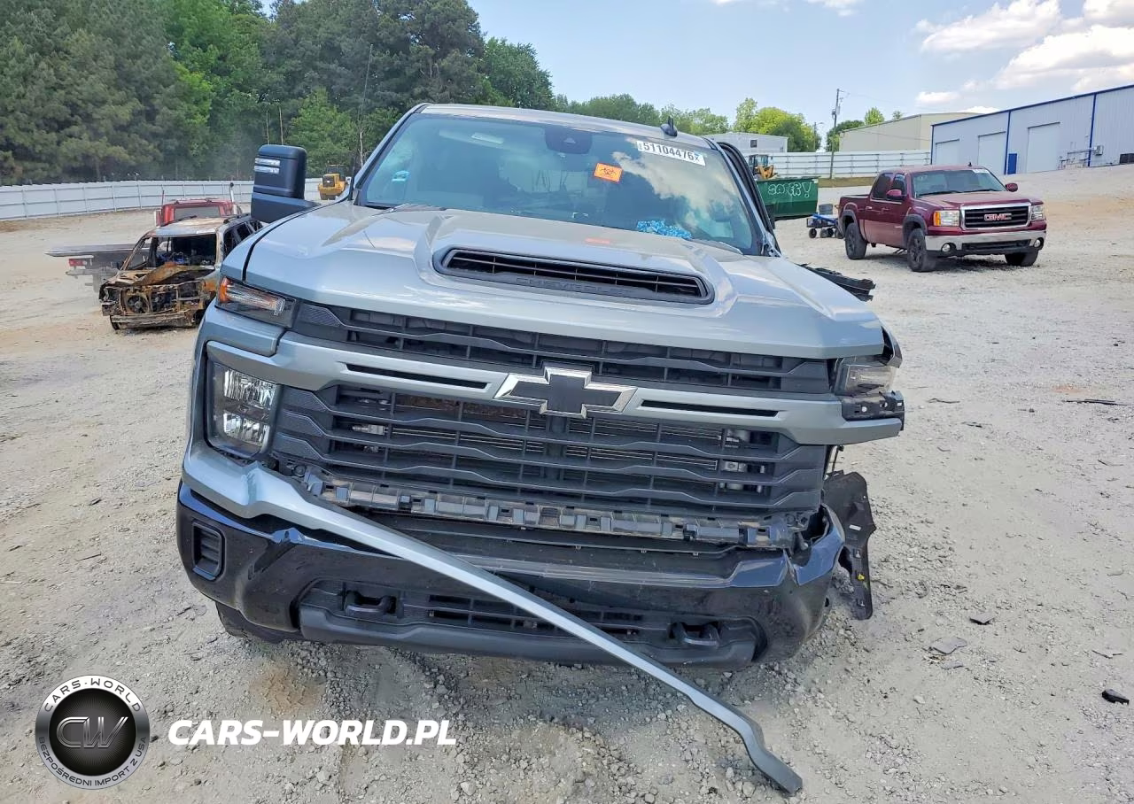 2024 Chevrolet Silverado K2500 Custom VIN:2GC4YMEY3R1115175 - 5