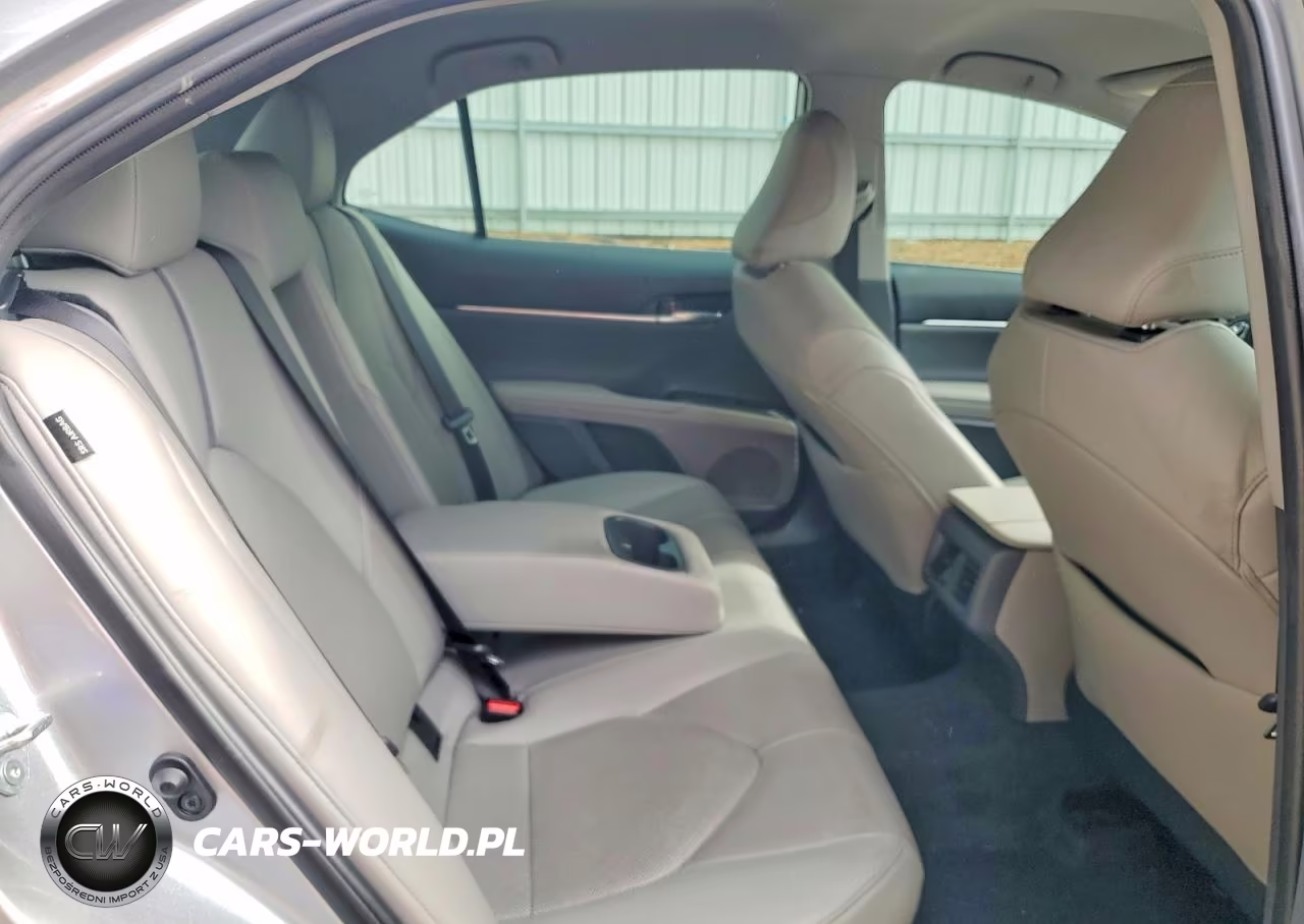 2022 Toyota Camry Xle VIN:4T1F31AKXNU578643 - 10