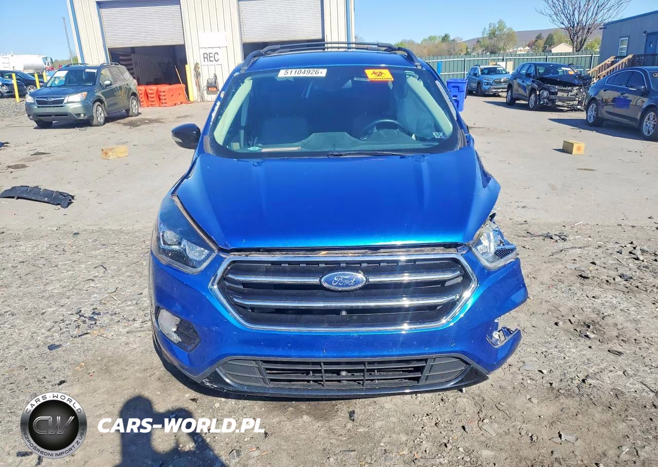 2017 Ford Escape Titanium VIN:1FMCU9JD8HUE00492 - 5