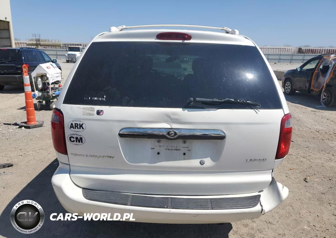 CHRYSLER TOWN & COU VIN:2C8GP64L34R545069 - 6