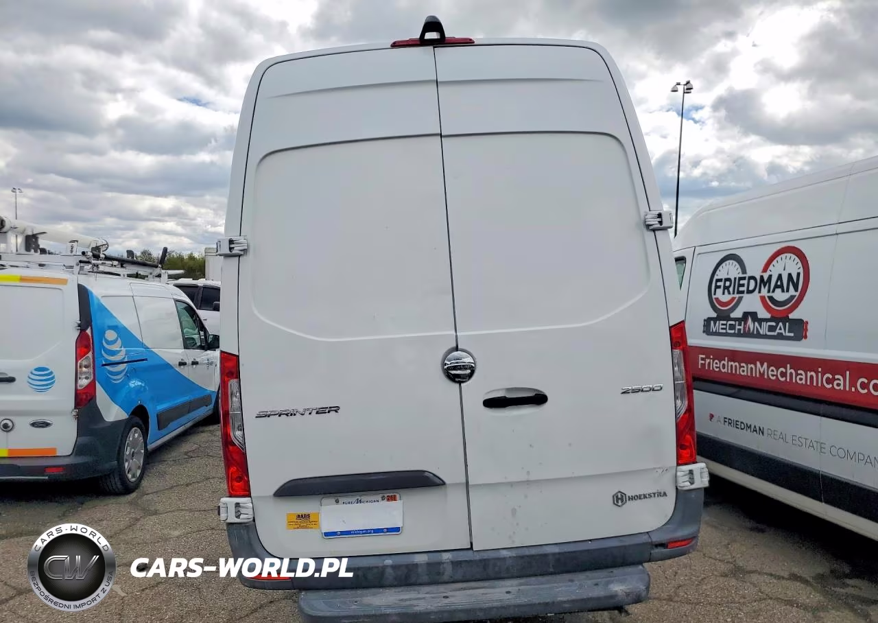 2019 Freightliner Sprinter 2500 Delivery Van VIN:W2Y4EDHY0KT017367 - 6