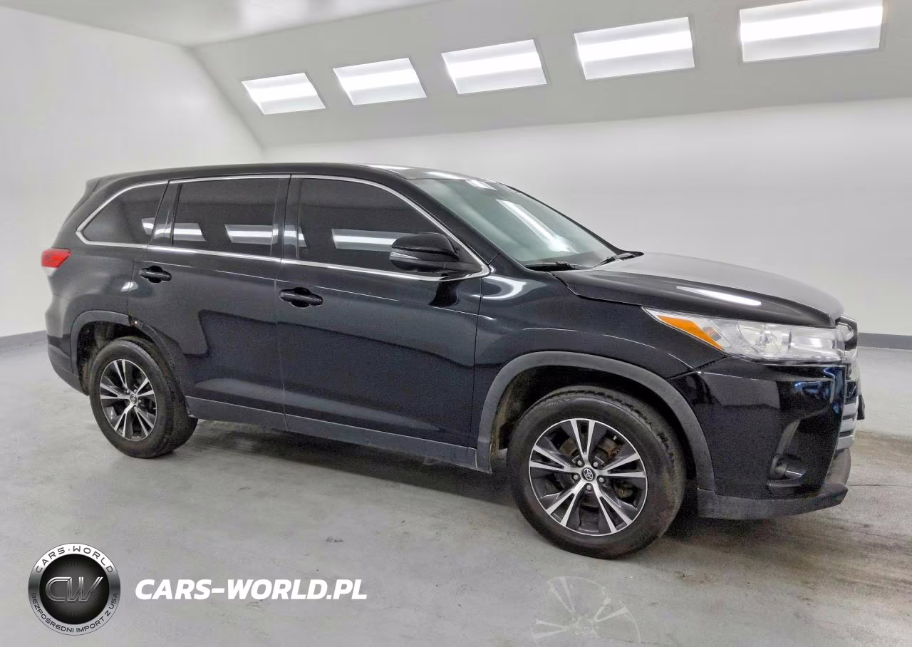 2019 Toyota Highlander Le VIN:5TDZARFH7KS056426 - 4