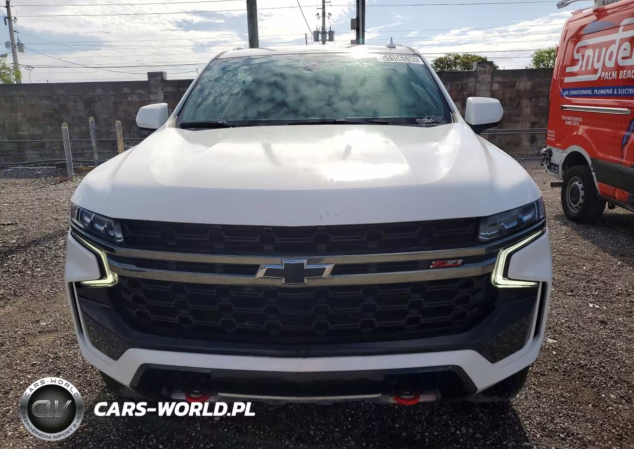 2022 Chevrolet Suburban K1500 Z71 VIN:1GNSKDKD1NR283397 - 5