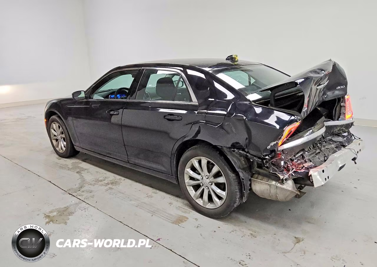 2022 Chrysler 300 Touring VIN:2C3CCARG0NH205531 - 2