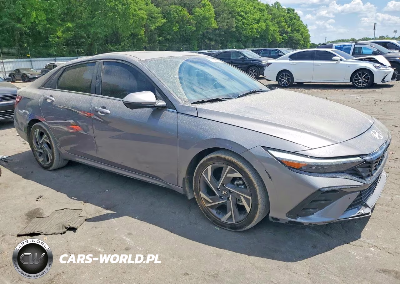 2024 Hyundai Elantra Limited VIN:KMHLP4DG9RU792755 - 4