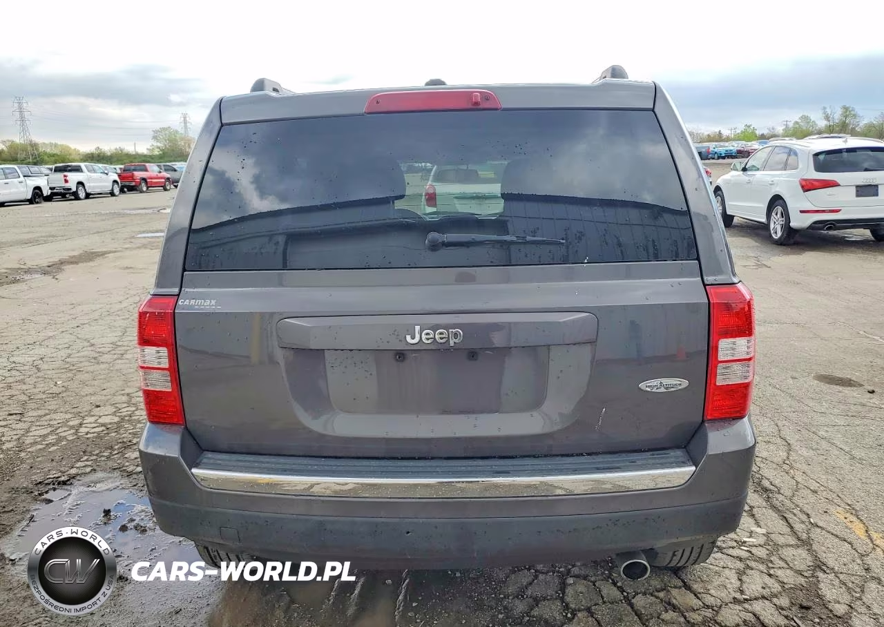 2017 Jeep Patriot Latitude VIN:1C4NJPFA2HD209577 - 6