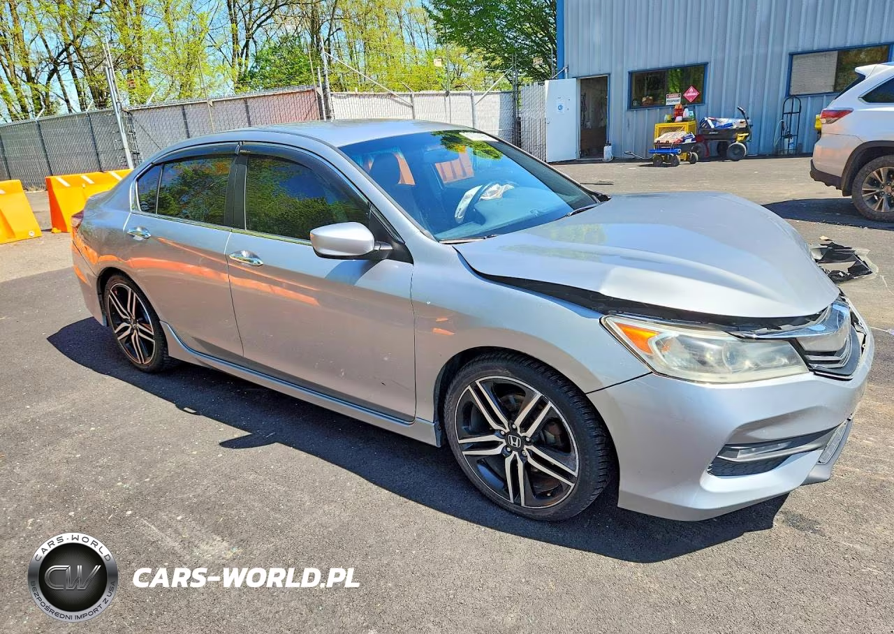 2017 Honda Accord Sport VIN:1HGCR2F52HA224766 - 4