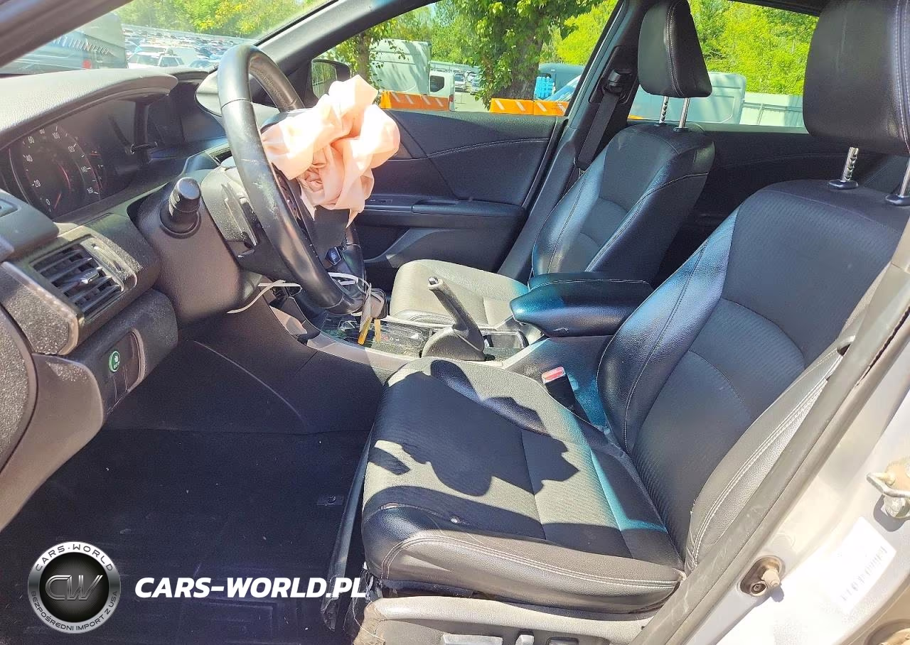 2017 Honda Accord Sport VIN:1HGCR2F52HA224766 - 7