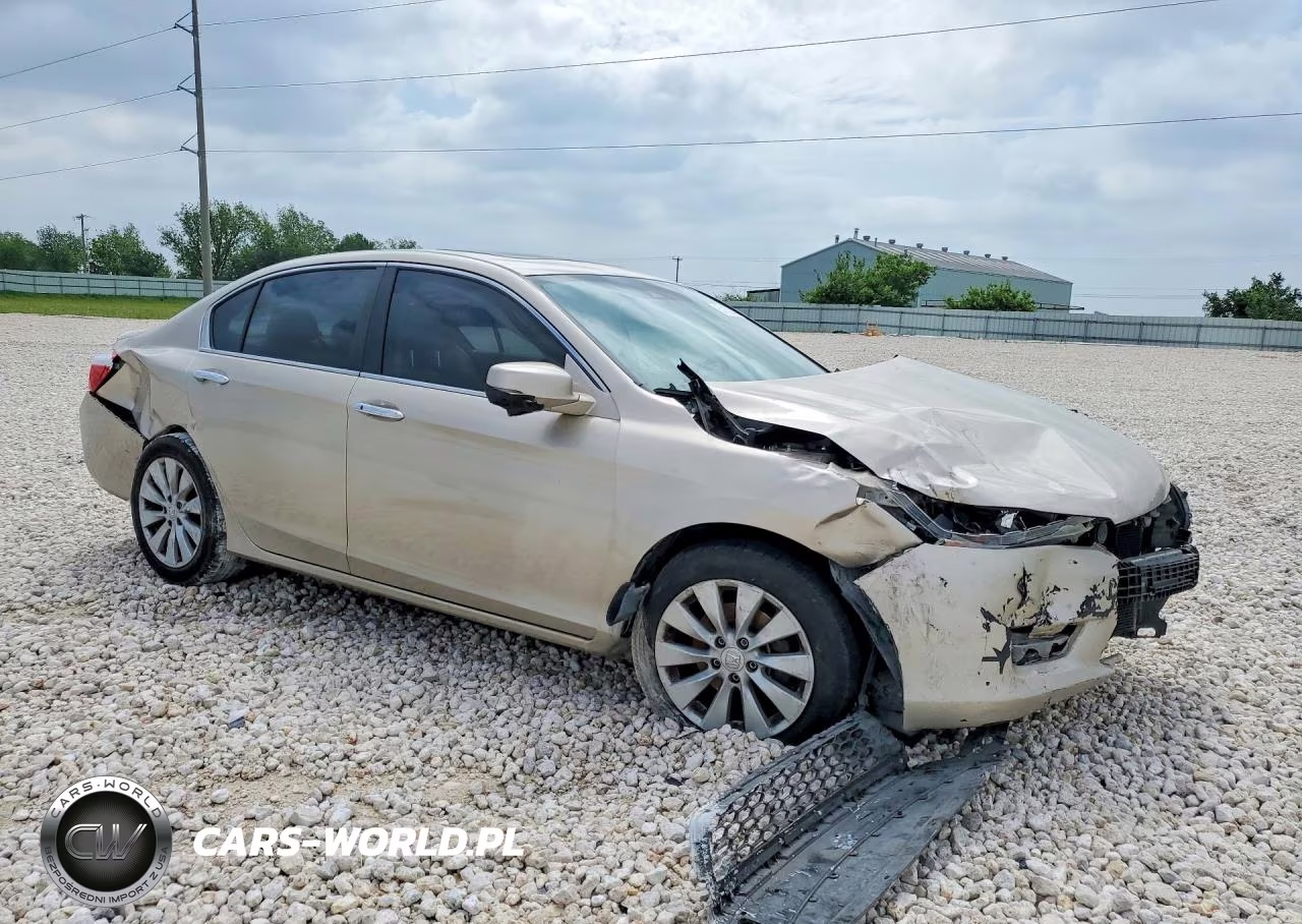 2014 Honda Accord Exl VIN:1HGCR2F84EA131723 - 4
