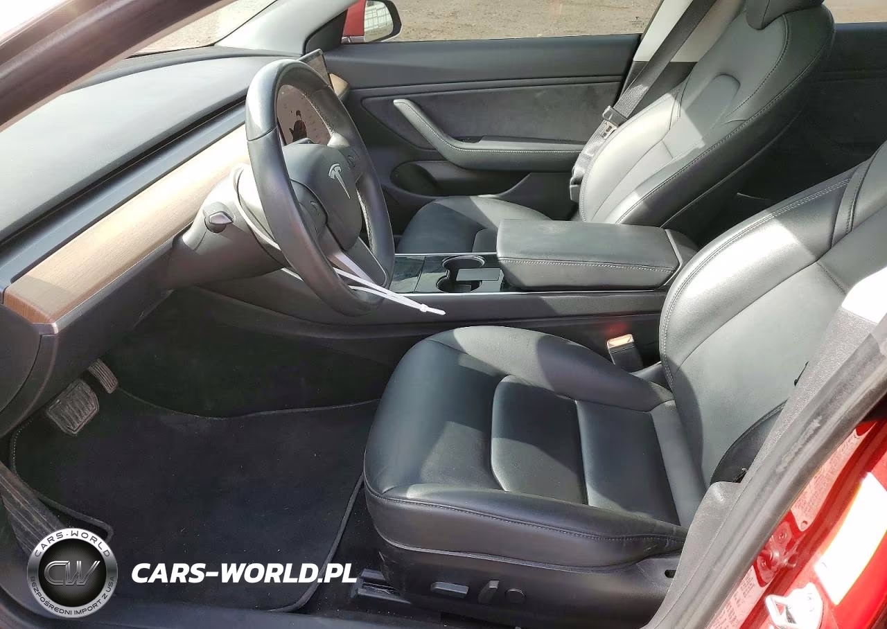 2018 Tesla Model 3 VIN:5YJ3E1EB1JF146151 - 7