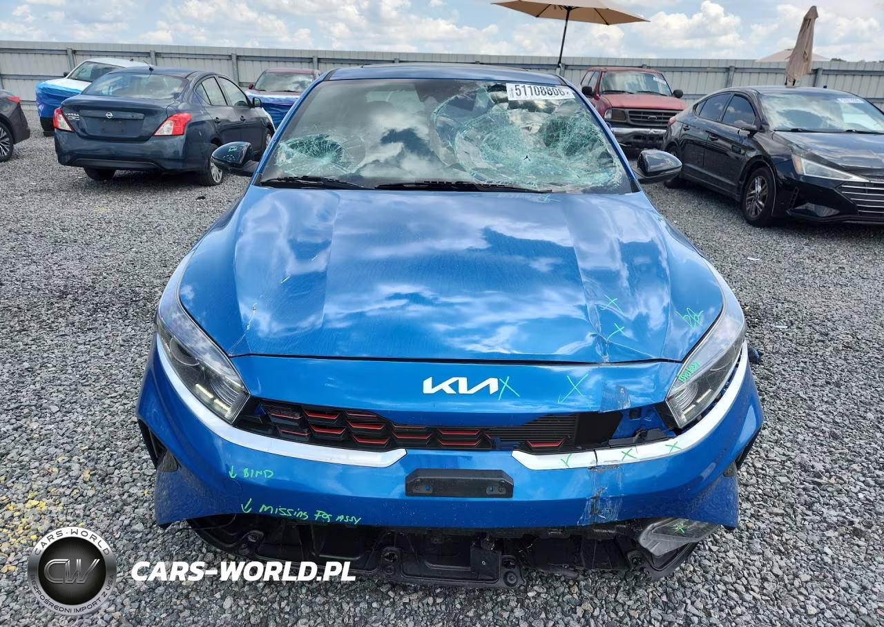 2023 Kia Forte Gt Line VIN:3KPF54AD0PE610129 - 5