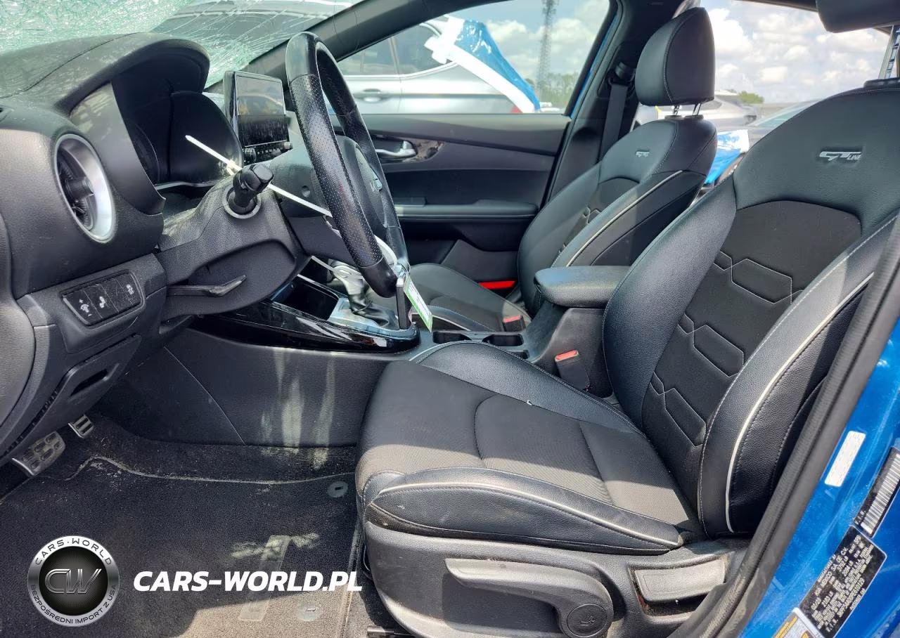 2023 Kia Forte Gt Line VIN:3KPF54AD0PE610129 - 7