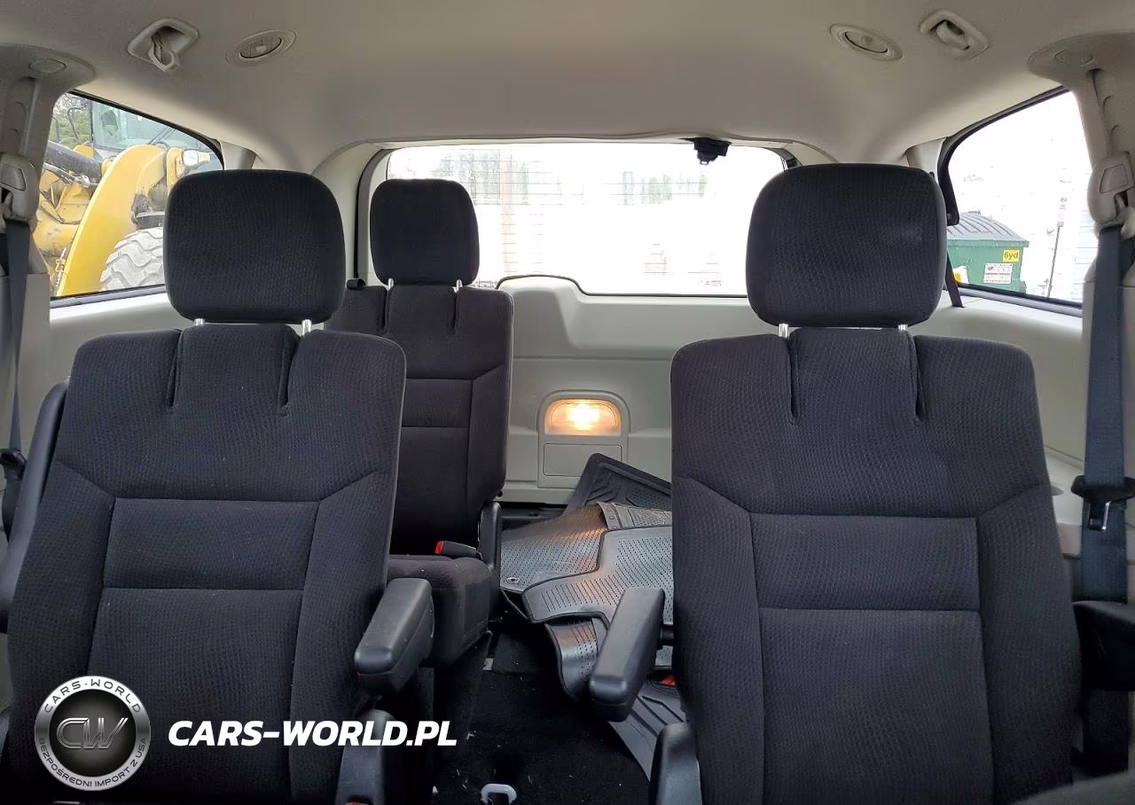 2015 Dodge Grand Caravan Sxt VIN:2C4RDGCG6FR549892 - 10