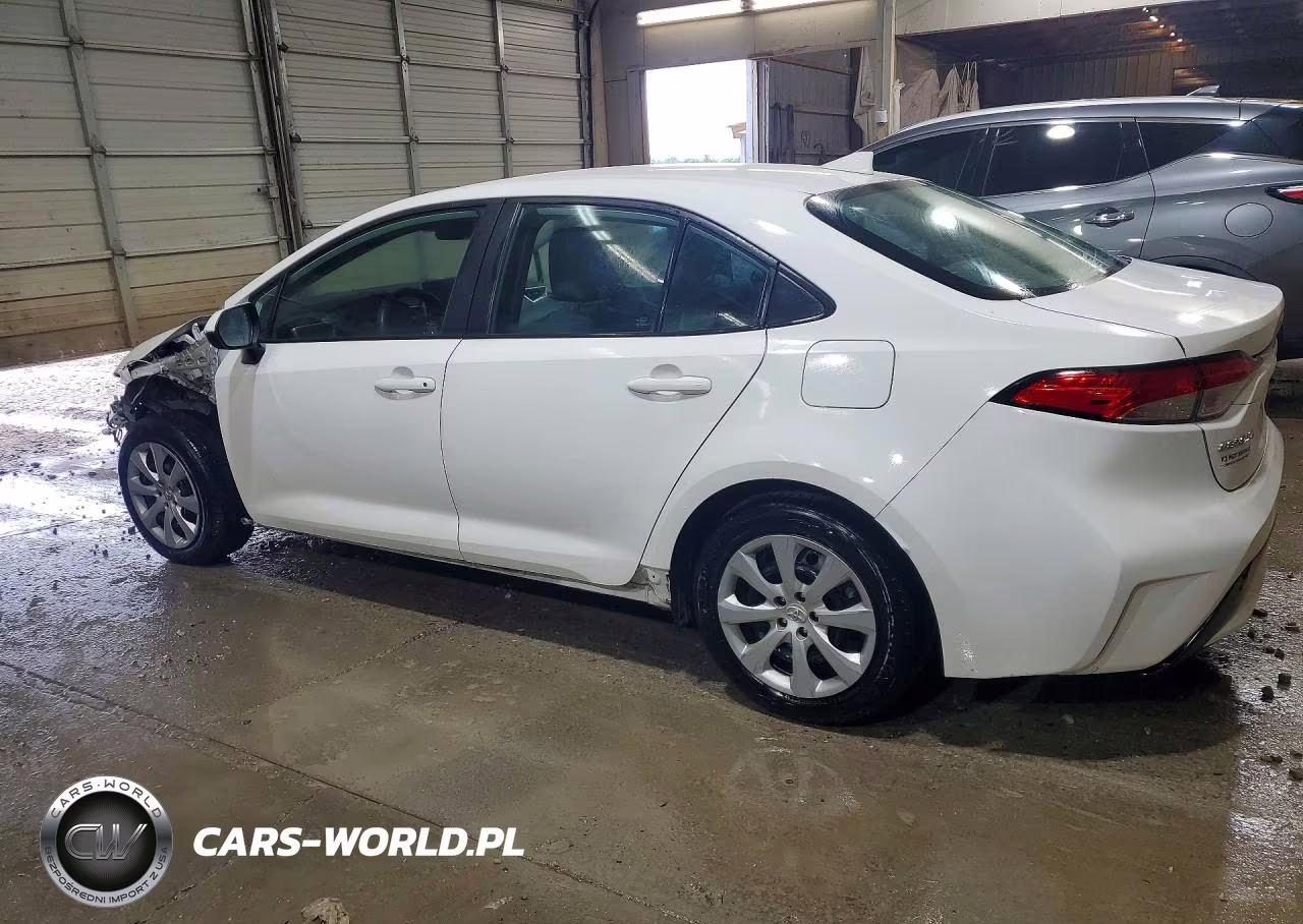 2021 TOYOTA COROLLA LE