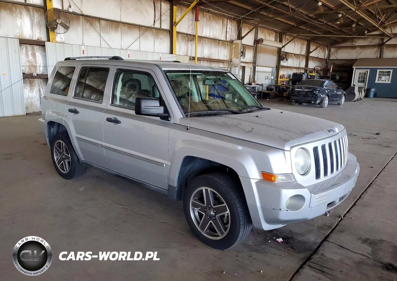2008 Jeep Patriot Limited VIN:1J8FT48W18D797003 - 4