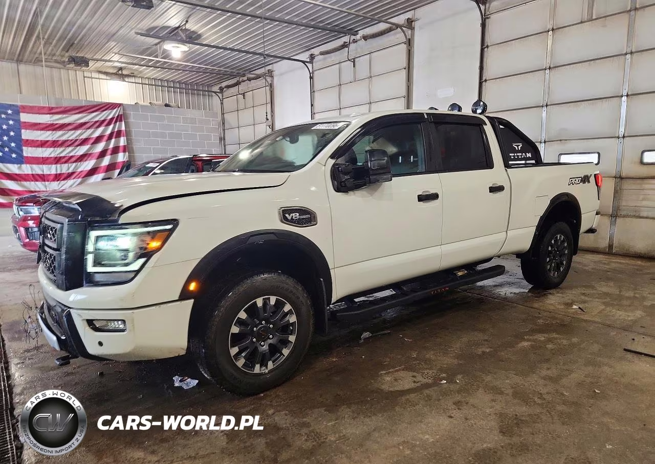 2021 Nissan Titan Xd Pro-4X – zdjęcie 1 z 12