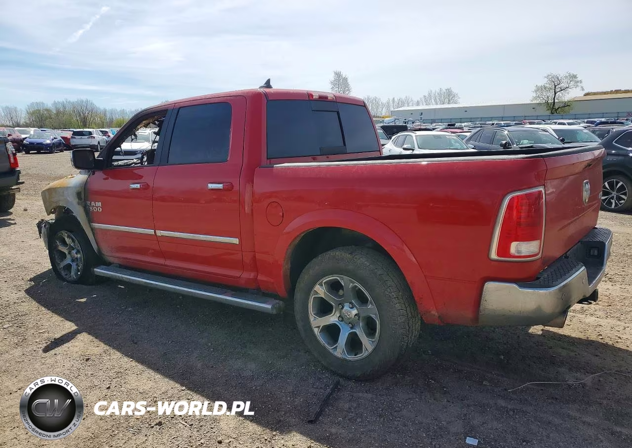 2018 Ram 1500 Laramie VIN:1C6RR7NM5JS338525 - 2