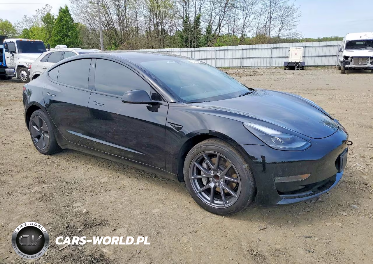 2023 Tesla Model 3 VIN:5YJ3E1EA0PF689748 - 4