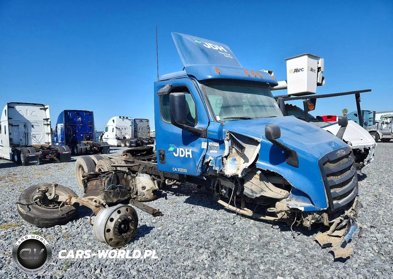 2020 Freightliner Cascadia 116 Semi Truck