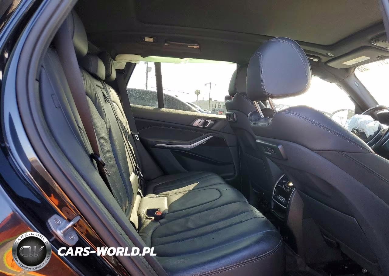 2019 BMW X5 xDrive40I VIN:5UXCR6C56KLK82884 - 11
