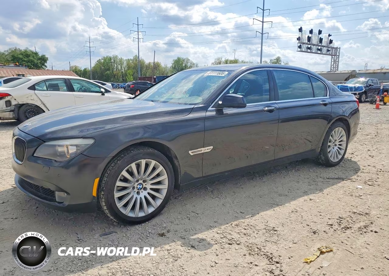 2011 BMW 750 LXI