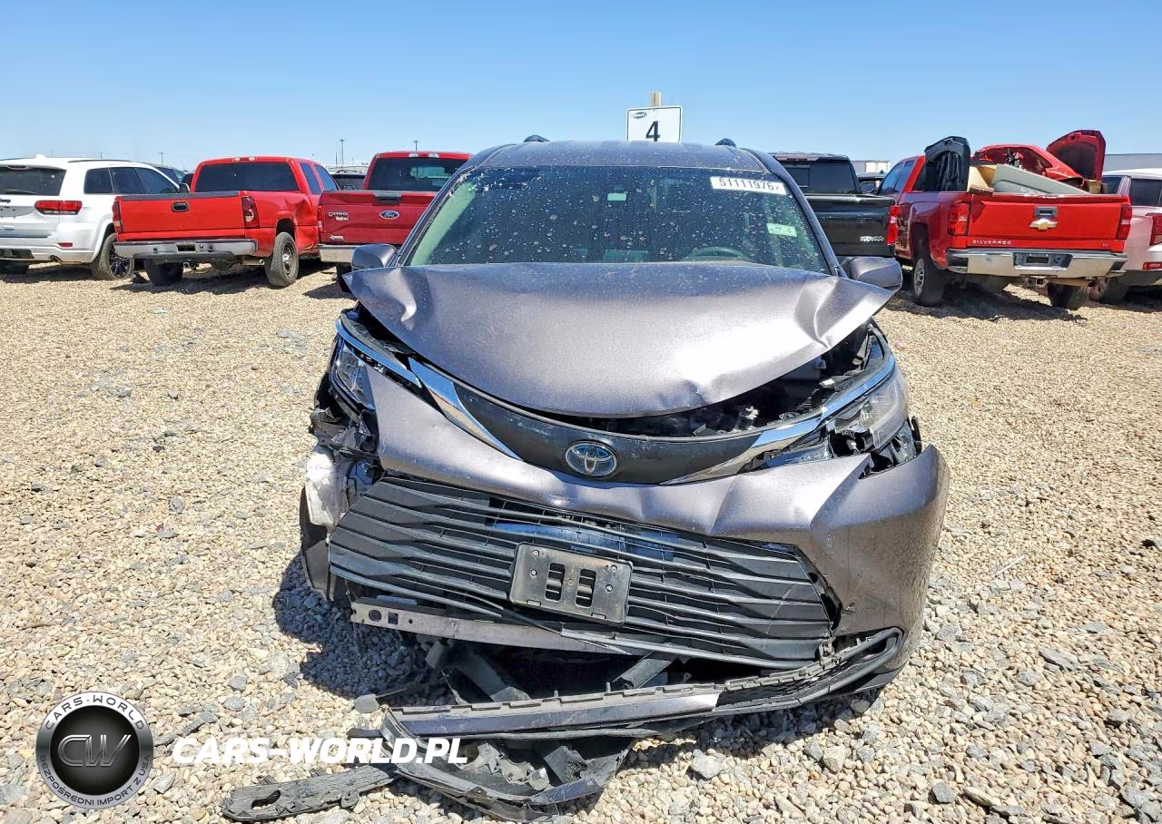 2021 Toyota Sienna Le VIN:5TDKRKEC7MS052290 - 5