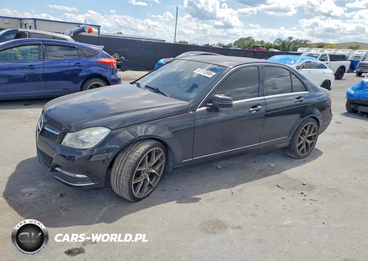 2013 Mercedes-Benz C 250