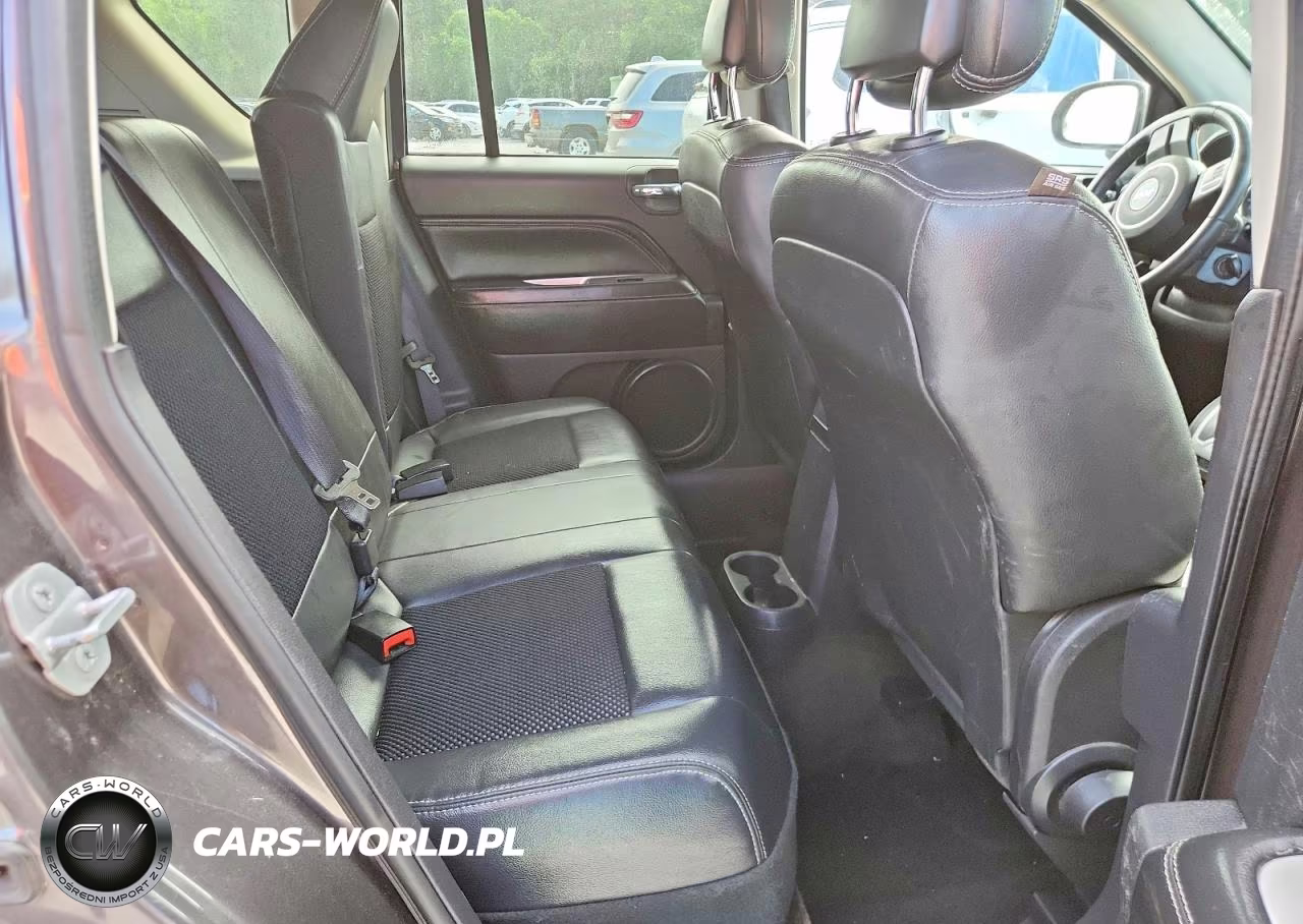 2014 Jeep Compass Latitude VIN:1C4NJDEB1ED884955 - 11