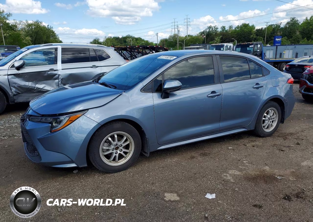 2022 Toyota Corolla Le – zdjęcie 1 z 12