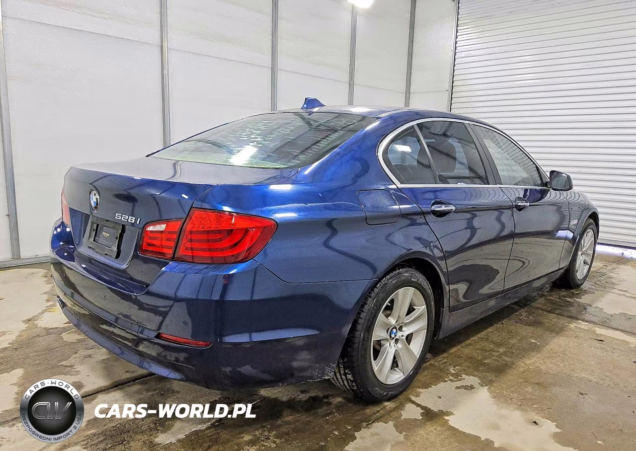 2013 BMW 528 I VIN:WBAXG5C51DD230141 - 3