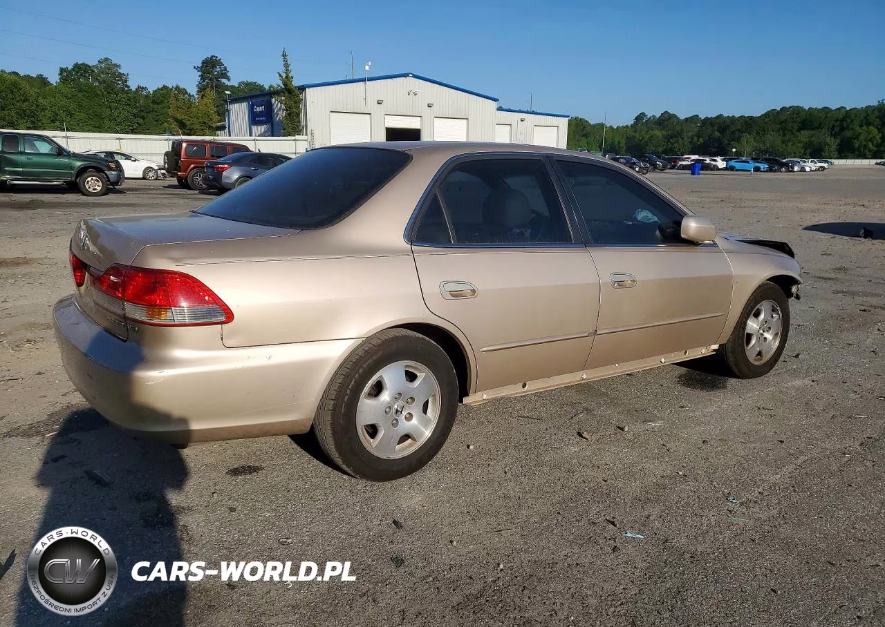 2002 Honda Accord Ex VIN:1HGCG16582A020917 - 3