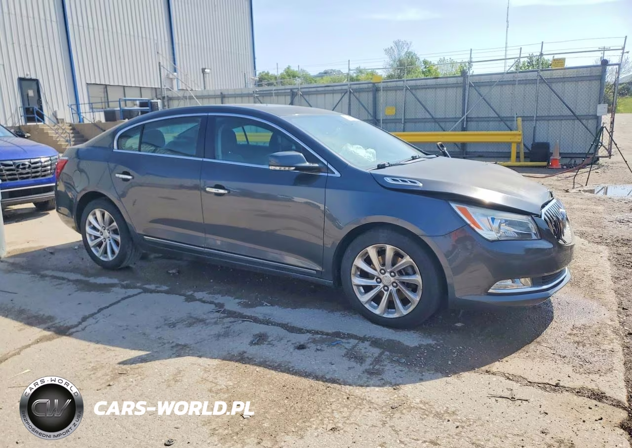 2016 Buick Lacrosse VIN:1G4GB5G31GF173003 - 4