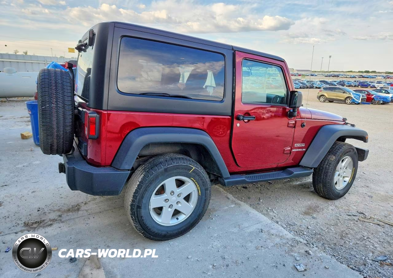 2013 Jeep Wrangler Sport VIN:1C4AJWAG5DL501003 - 3