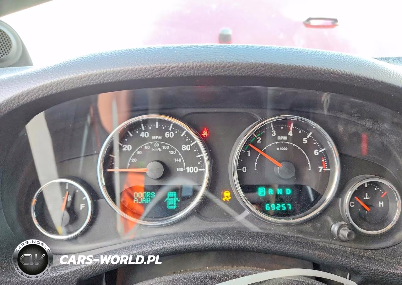 2013 Jeep Wrangler Sport VIN:1C4AJWAG5DL501003 - 9