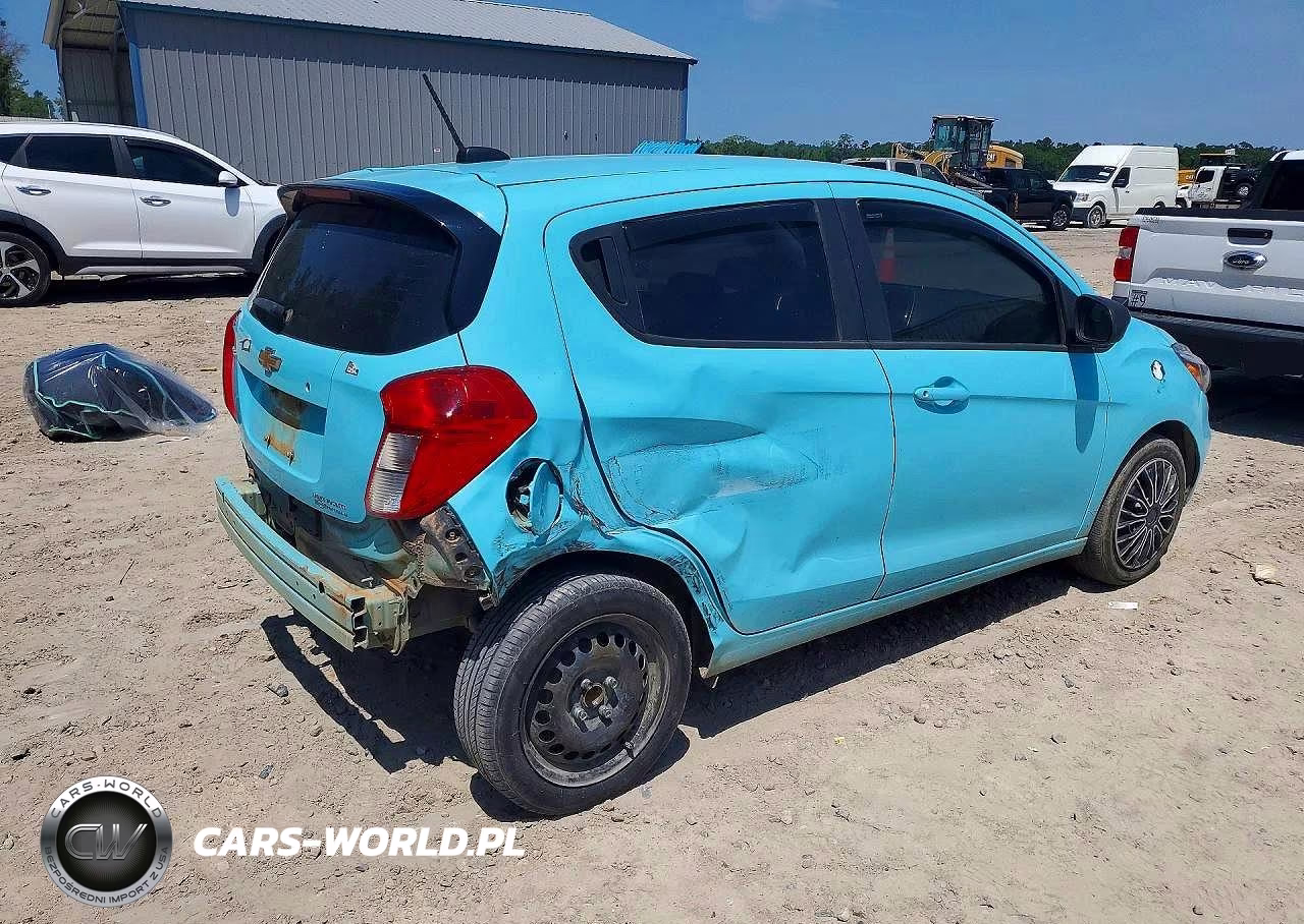 2021 Chevrolet Spark Ls VIN:KL8CB6SA5MC228444 - 3