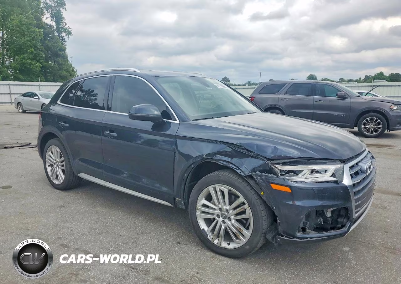 2019 Audi Q5 Premium Plus VIN:WA1BNAFYXK2052413 - 4