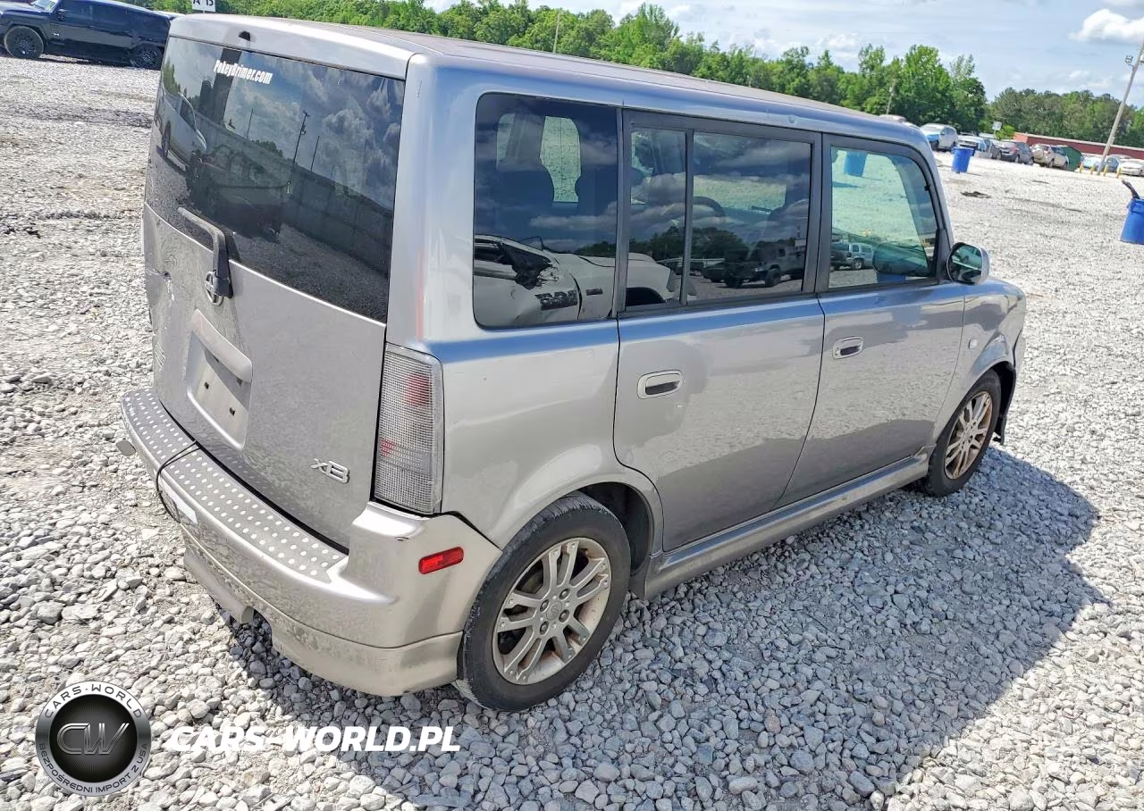 2006 Toyota Scion Xb VIN:JTLKT324464116826 - 3