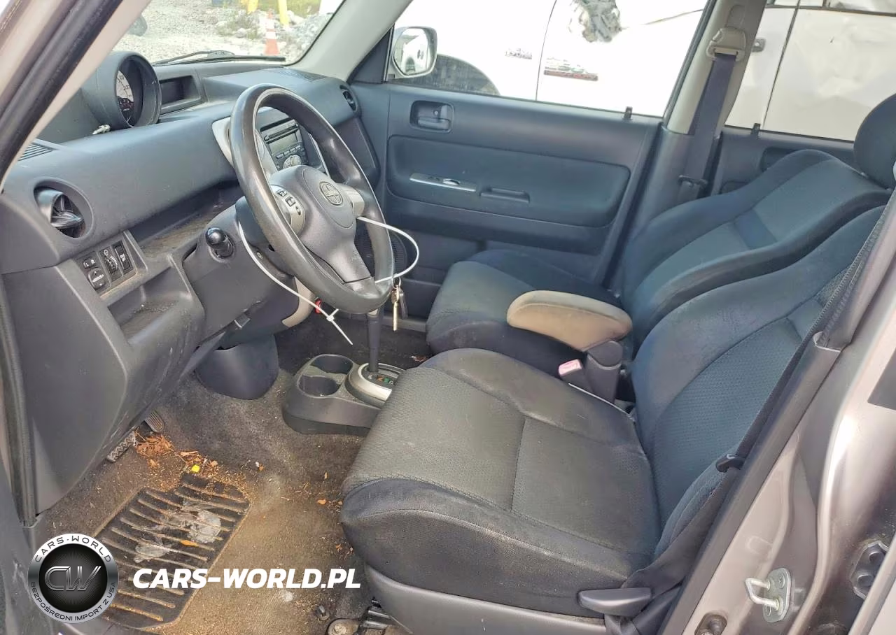 2006 Toyota Scion Xb VIN:JTLKT324464116826 - 7