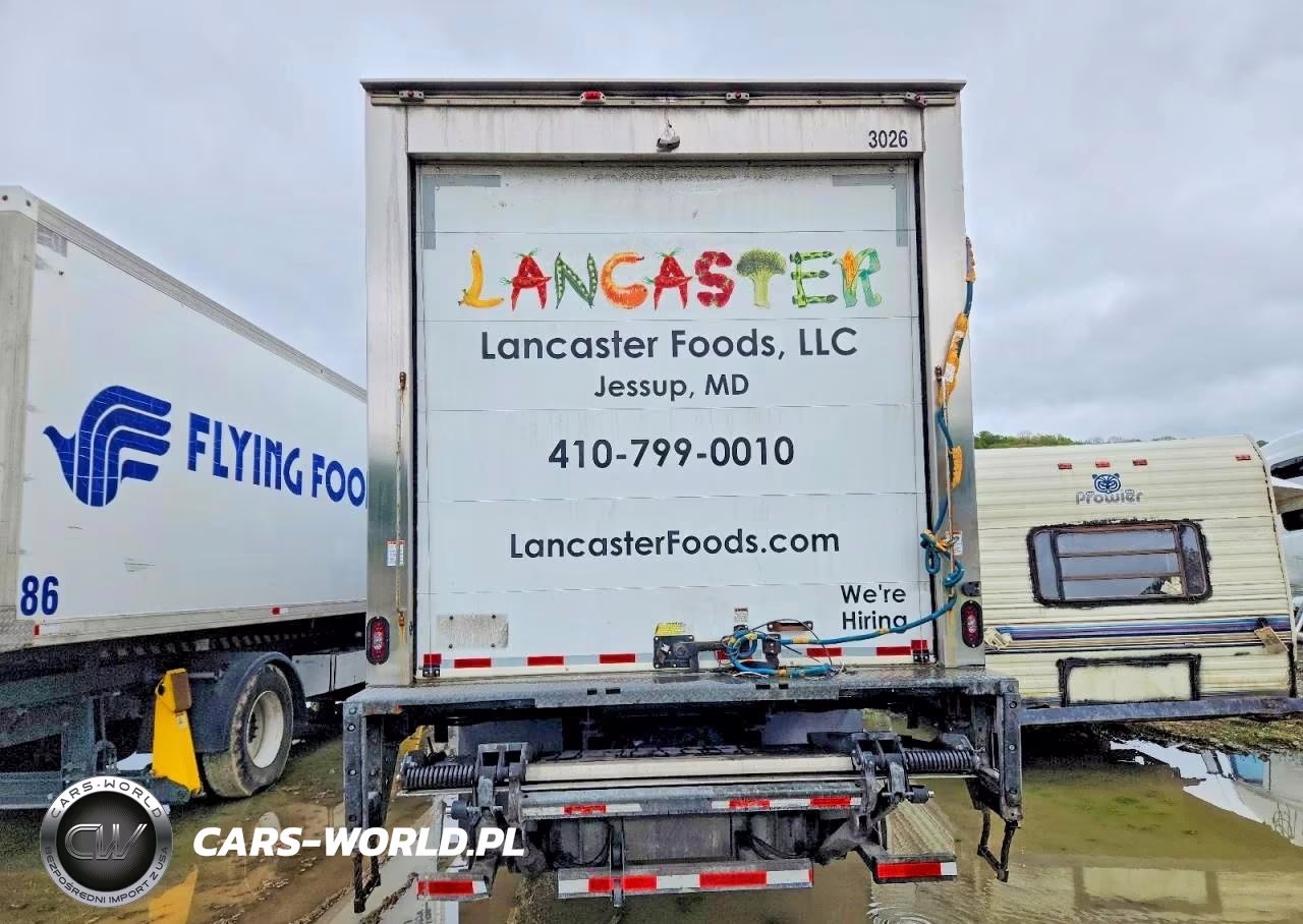 2023 Freightliner Business Class M2 Refrigerated Box Truck VIN:3ALHCYFEXPDUJ7790 - 11