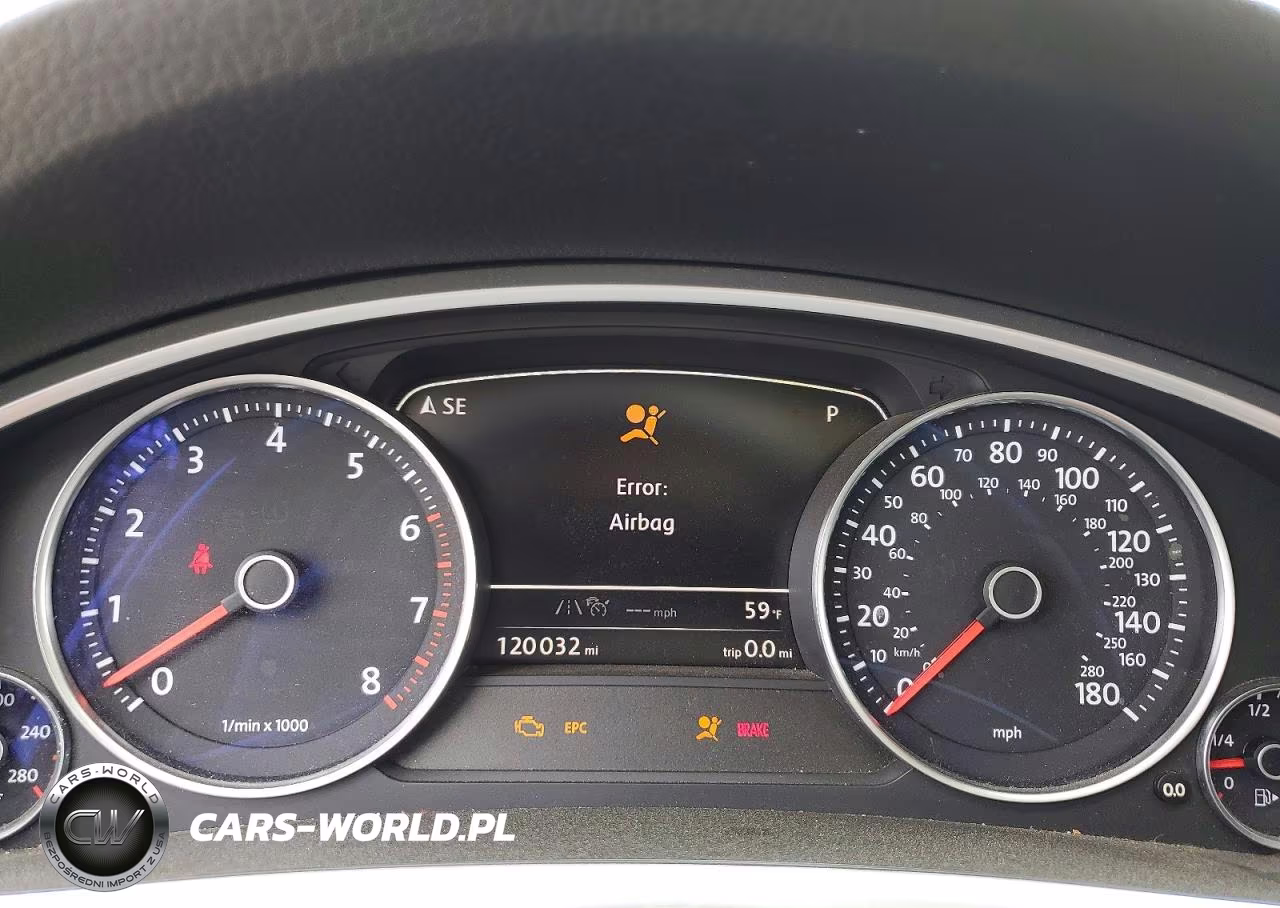 2016 Volkswagen Touareg Sport VIN:WVGEF9BP9GD010835 - 9