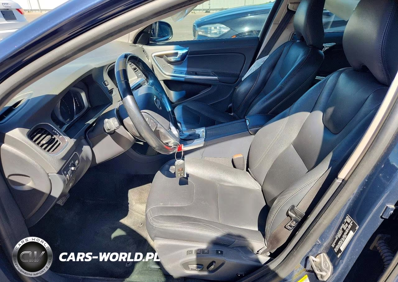 2015 Volvo V60 Premier VIN:YV1612SK0F1228837 - 7