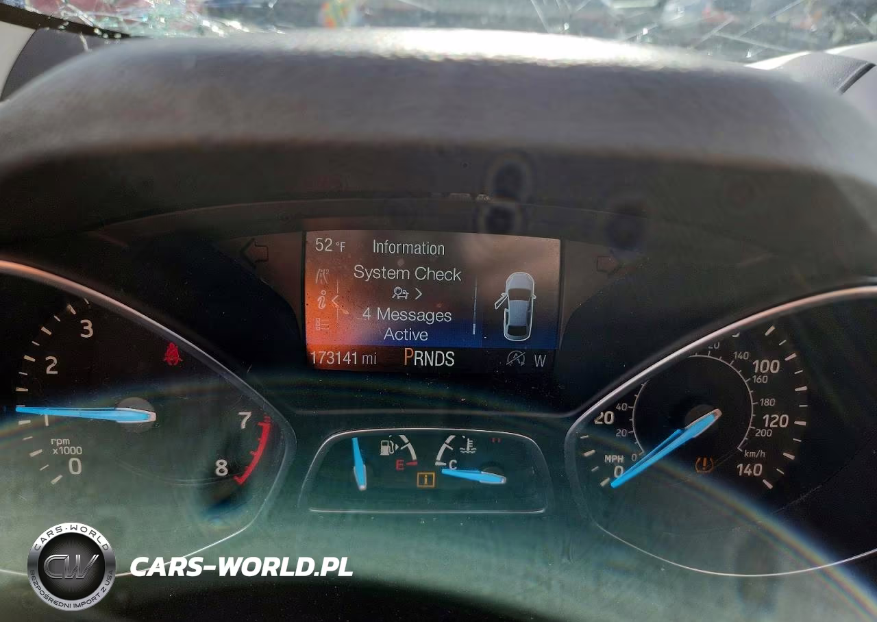 2017 Ford Escape Se VIN:1FMCU9GD8HUB50095 - 9