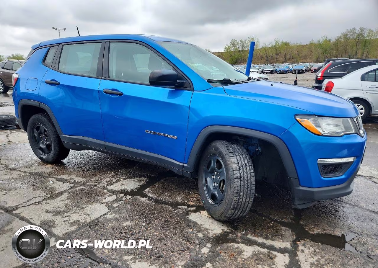 2018 Jeep Compass Sport VIN:3C4NJDAB1JT483819 - 4