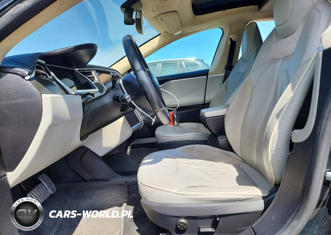 2013 Tesla Model S VIN:5YJSA1DP6DFP14029 - 7