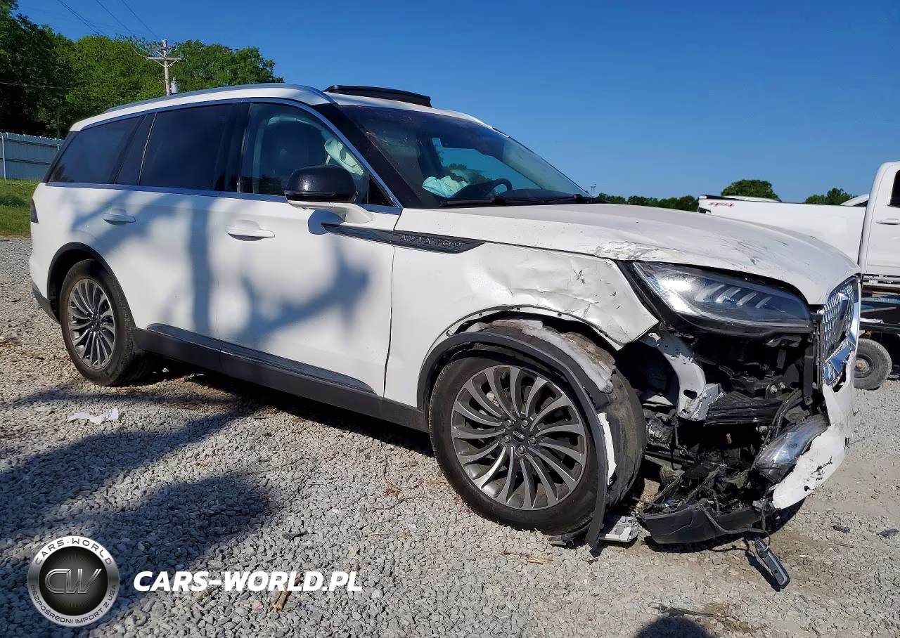 2021 Lincoln Aviator Reserve VIN:5LM5J7WC9MGL11588 - 4