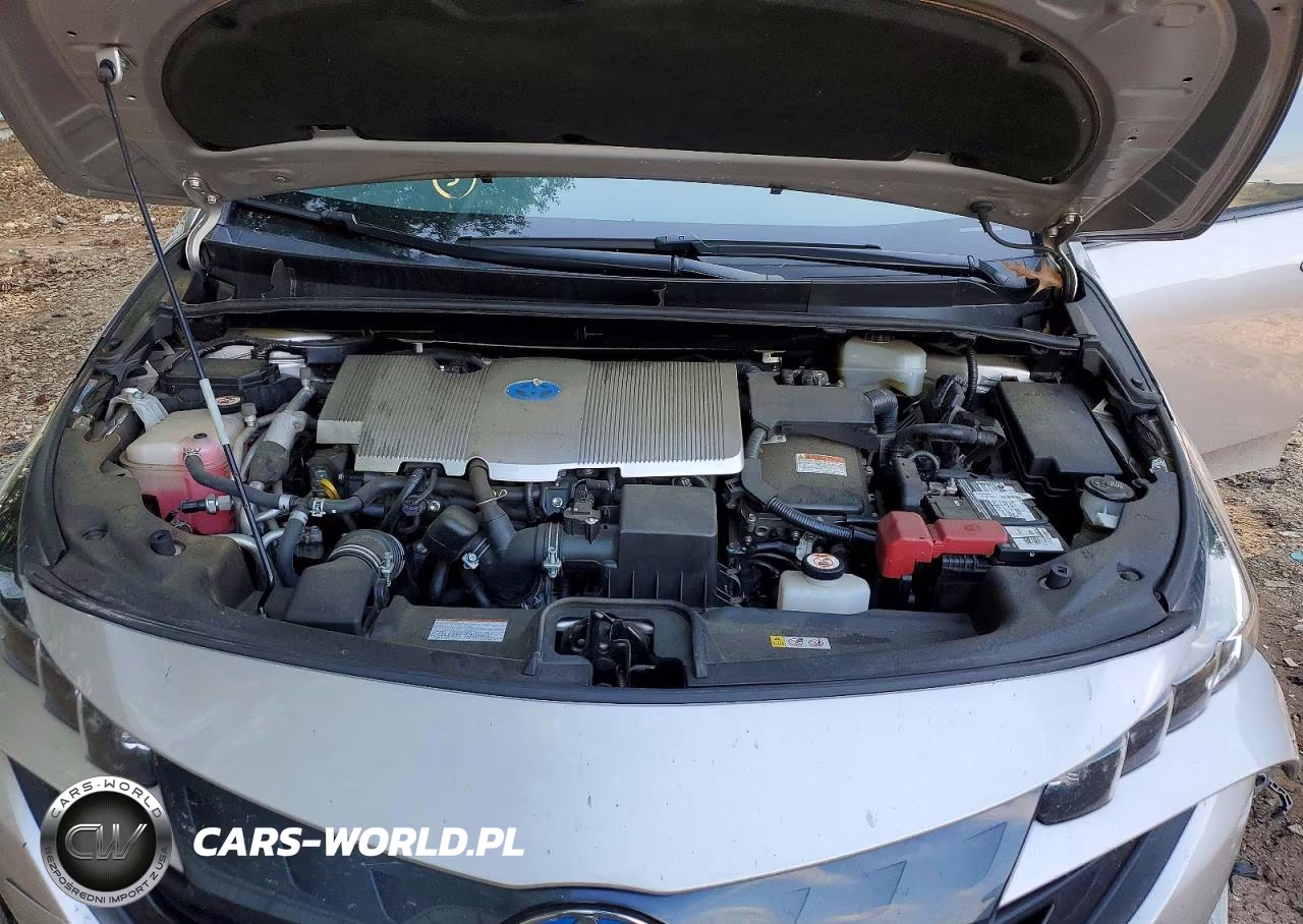 2017 Toyota Prius Prime Plus VIN:JTDKARFP1H3002090 - 11
