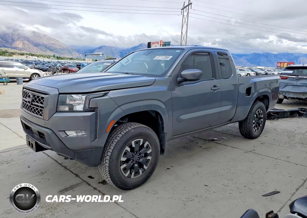 2023 Nissan Frontier Sv