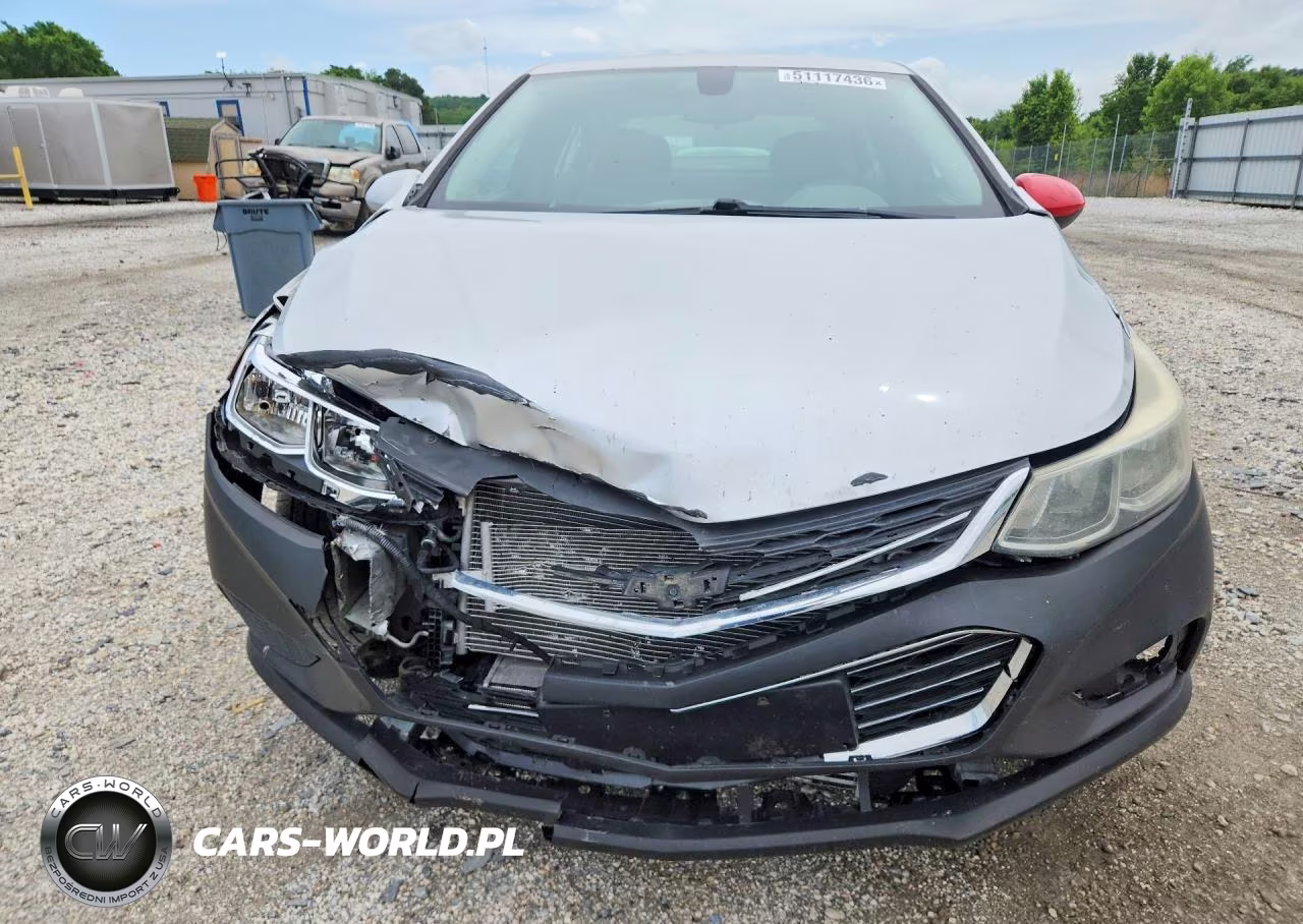 2016 Chevrolet Cruze Ls VIN:1G1BC5SM2G7295237 - 5