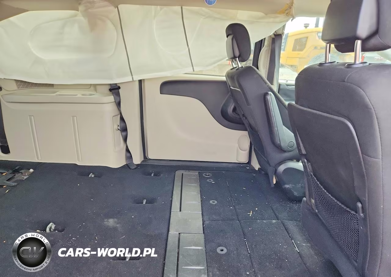 2018 Dodge Grand Caravan Se VIN:2C4RDGBG7JR302956 - 10