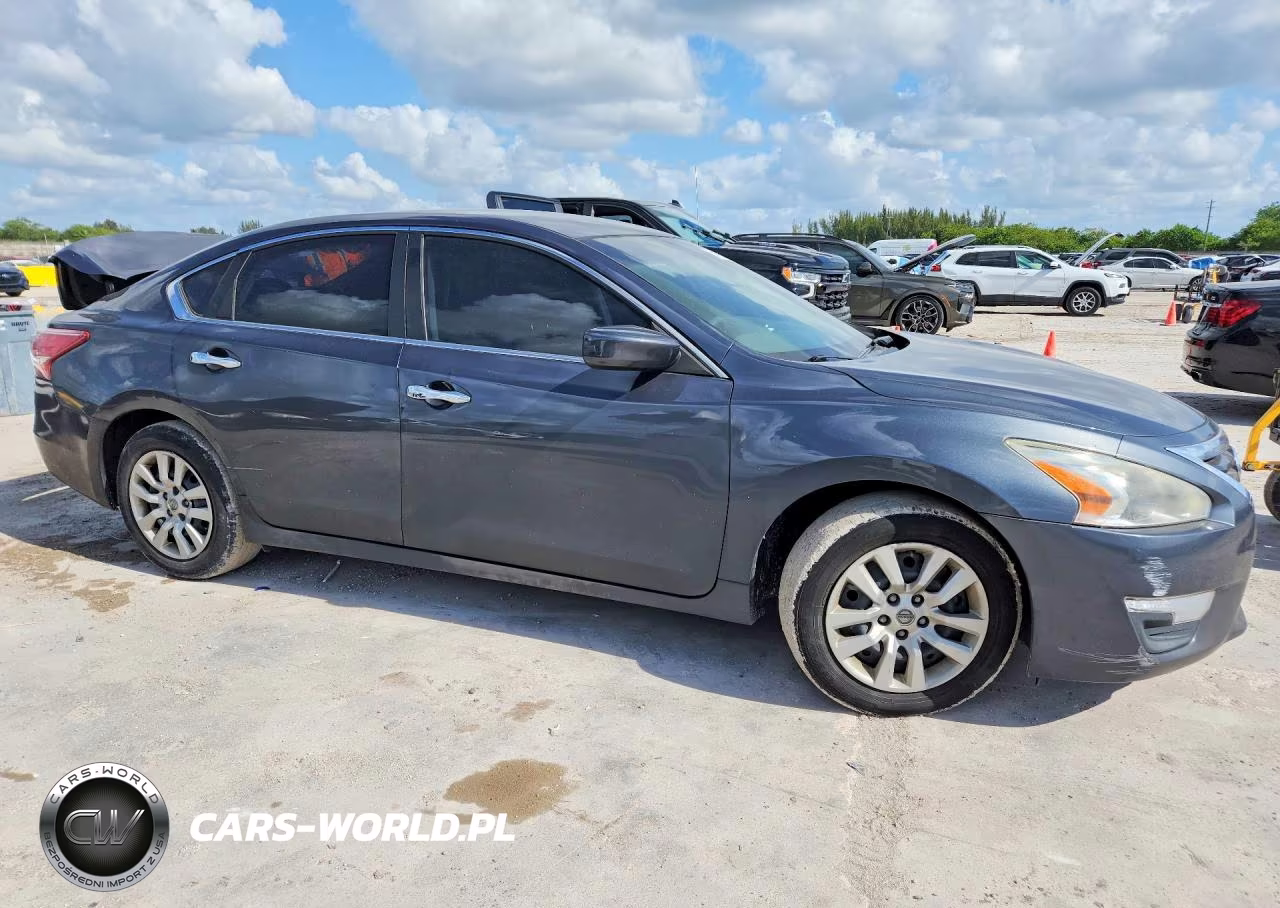2013 Nissan Altima 2.5 VIN:1N4AL3APXDC141693 - 4